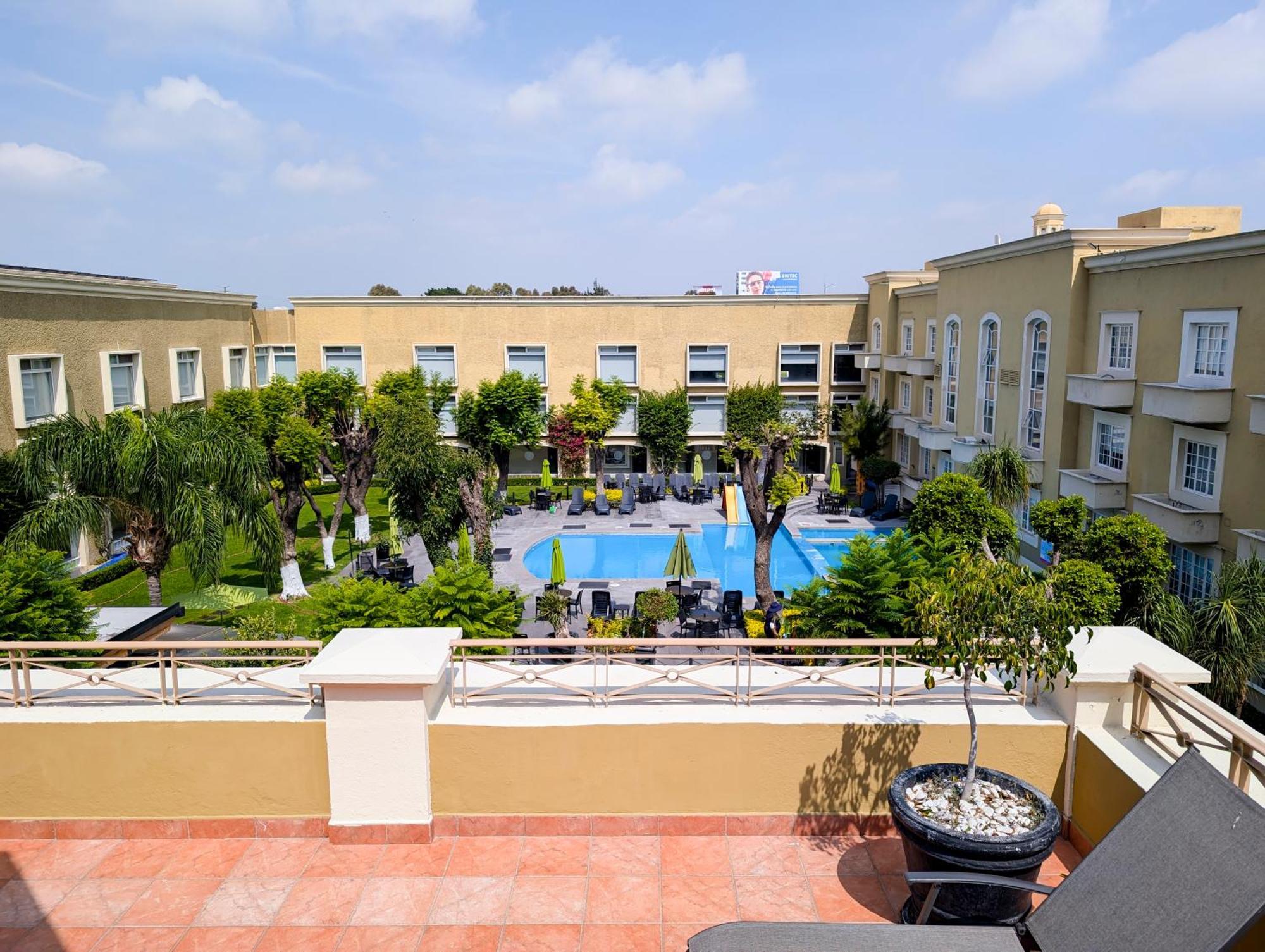 Plaza Camelinas Hotel เกเรตาโร ภายนอก รูปภาพ