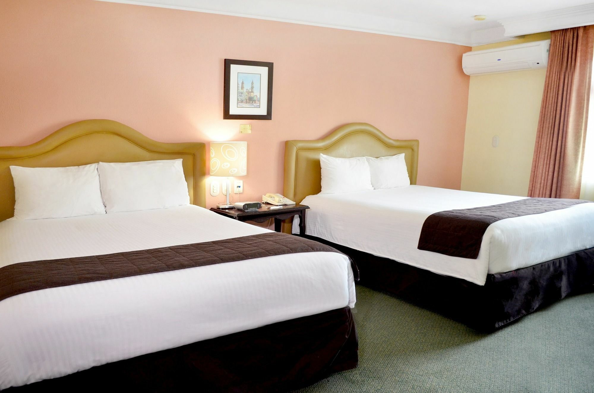 Plaza Camelinas Hotel เกเรตาโร ภายนอก รูปภาพ