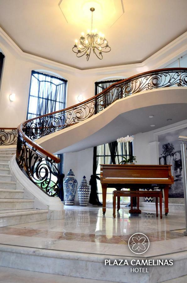 Plaza Camelinas Hotel เกเรตาโร ภายนอก รูปภาพ