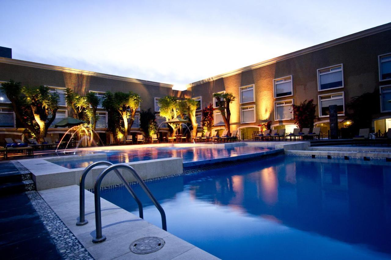 Plaza Camelinas Hotel เกเรตาโร ภายนอก รูปภาพ